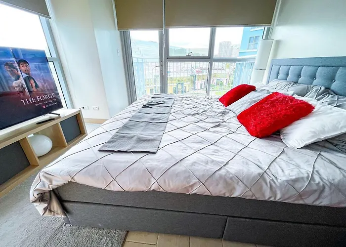 Stunning 2br Across Okada With Sunset View شقة
